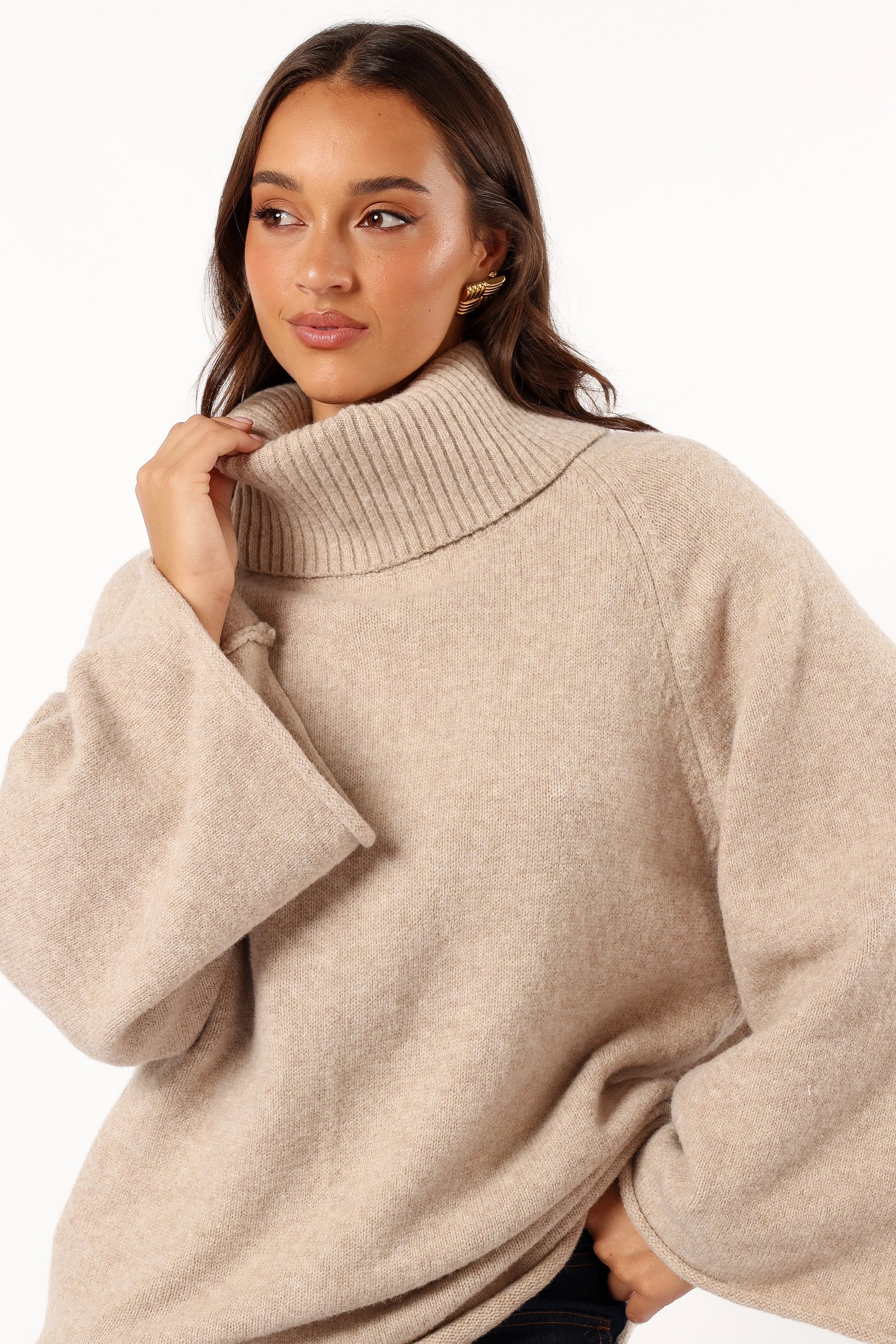 Bindy Cowlneck Knit Sweater Oatmeal