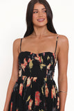 Achanti Pleated Maxi Dress Black Multi
