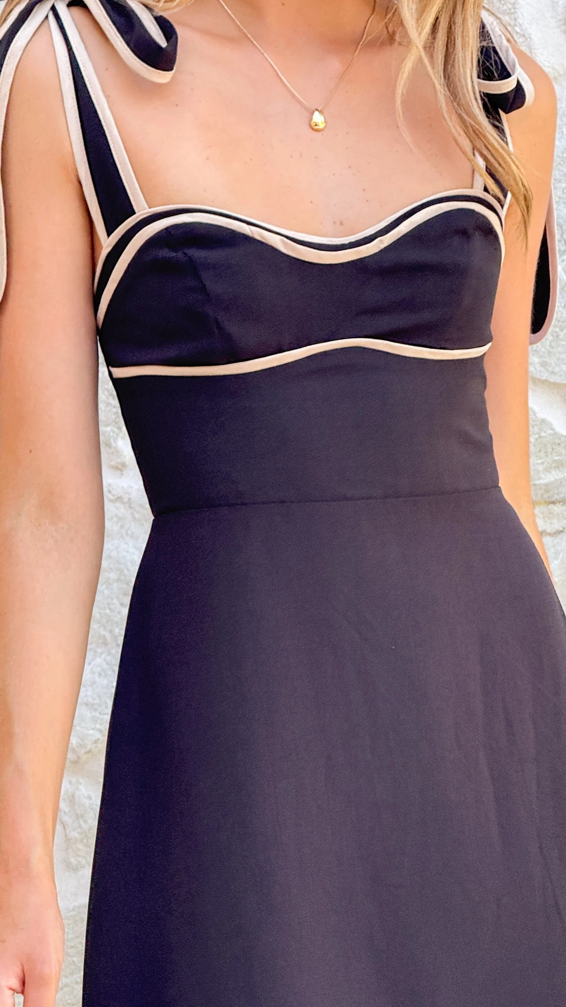 Beverly Maxi Dress Black