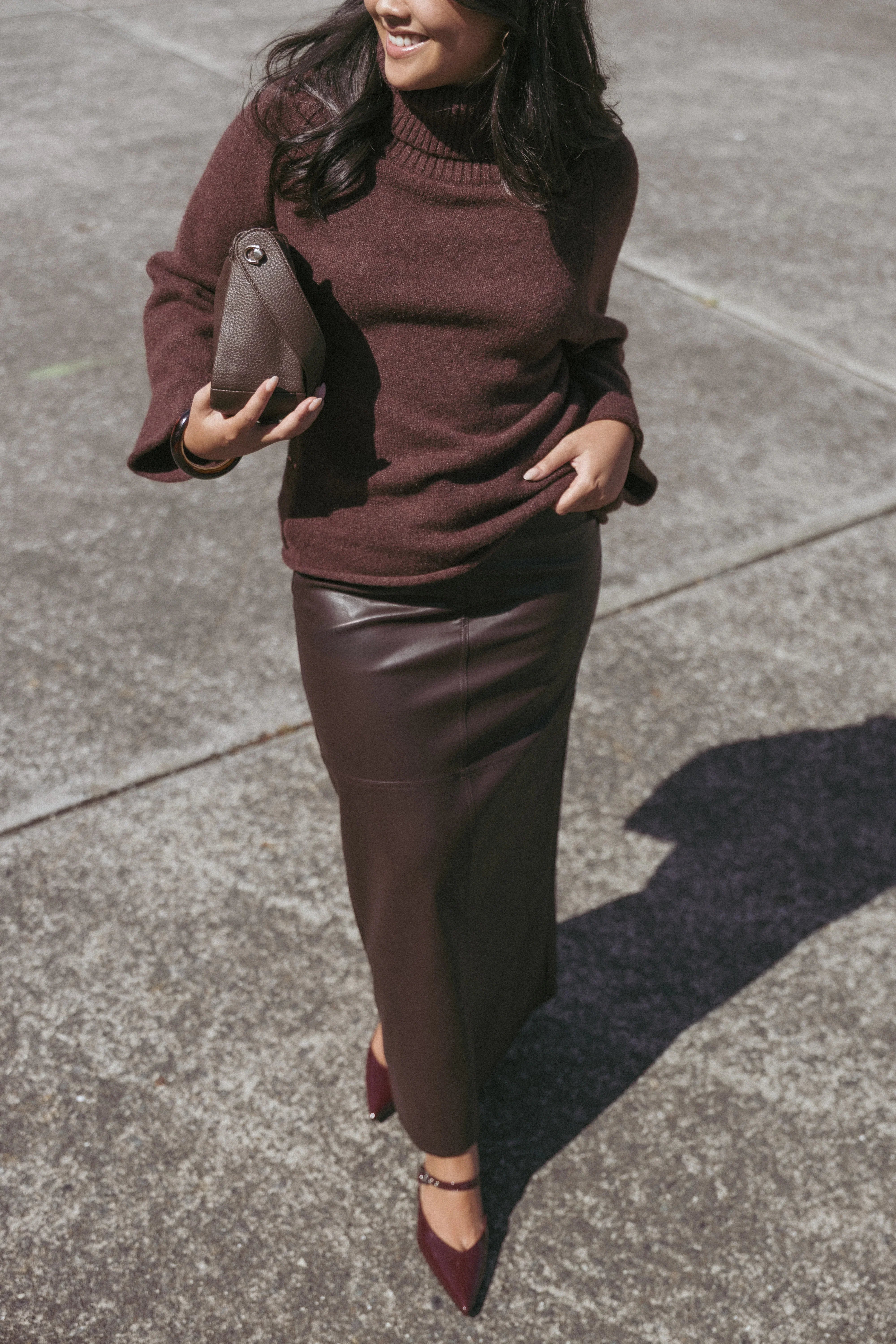 Bindy Cowlneck Knit Sweater Brown