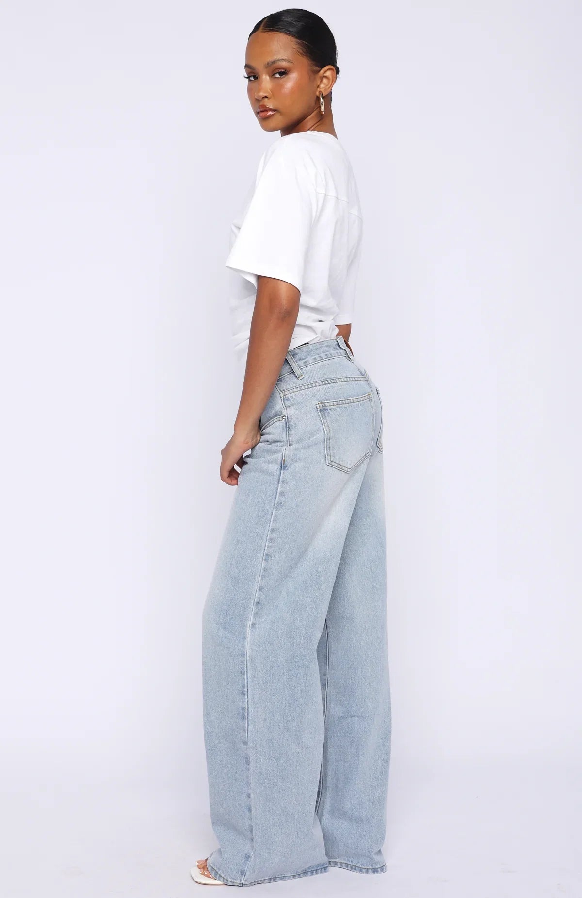 Just My Type Mid Rise Wide Leg Jeans Light Blue