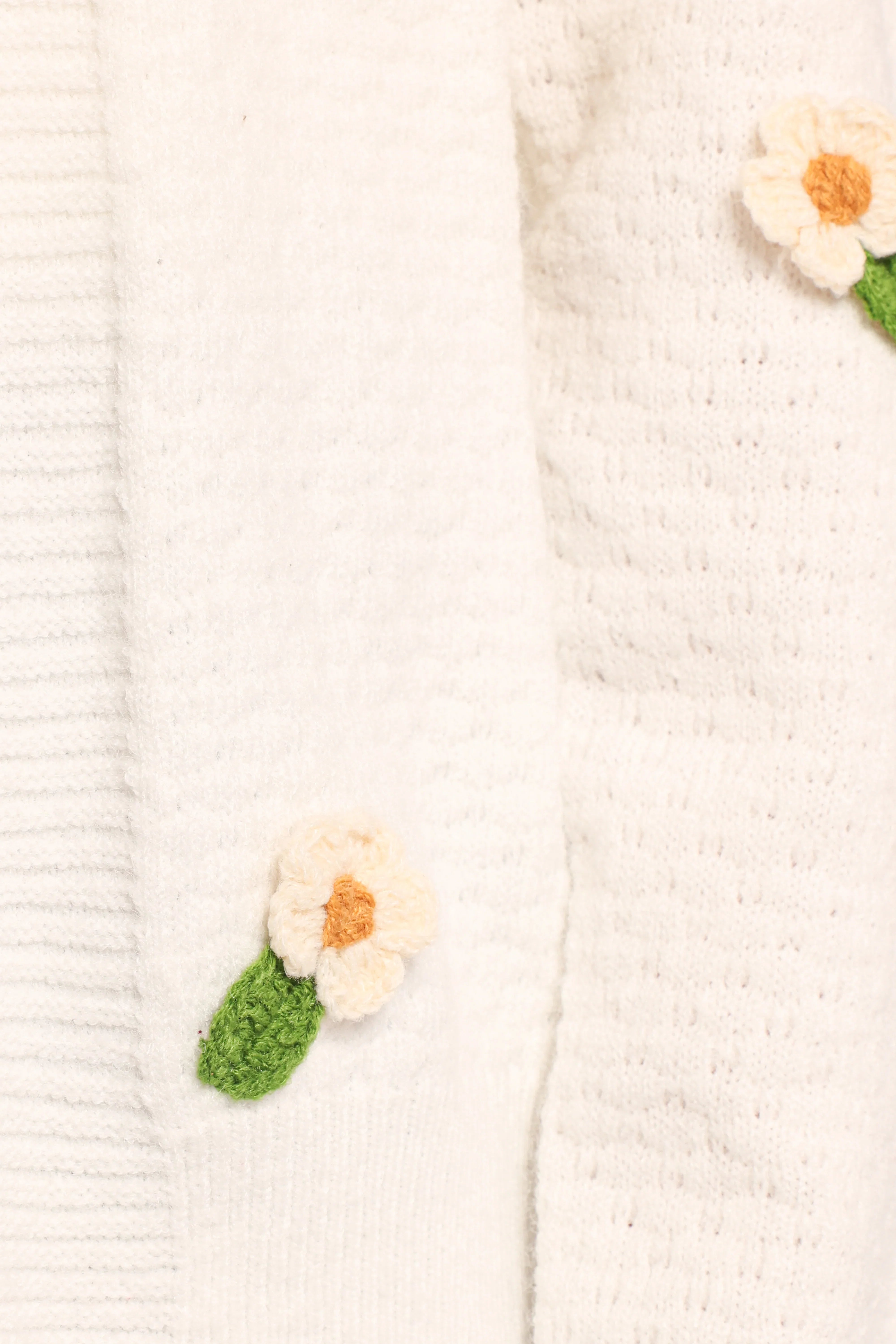 Jazzie Ditsy Flower Cardigan White