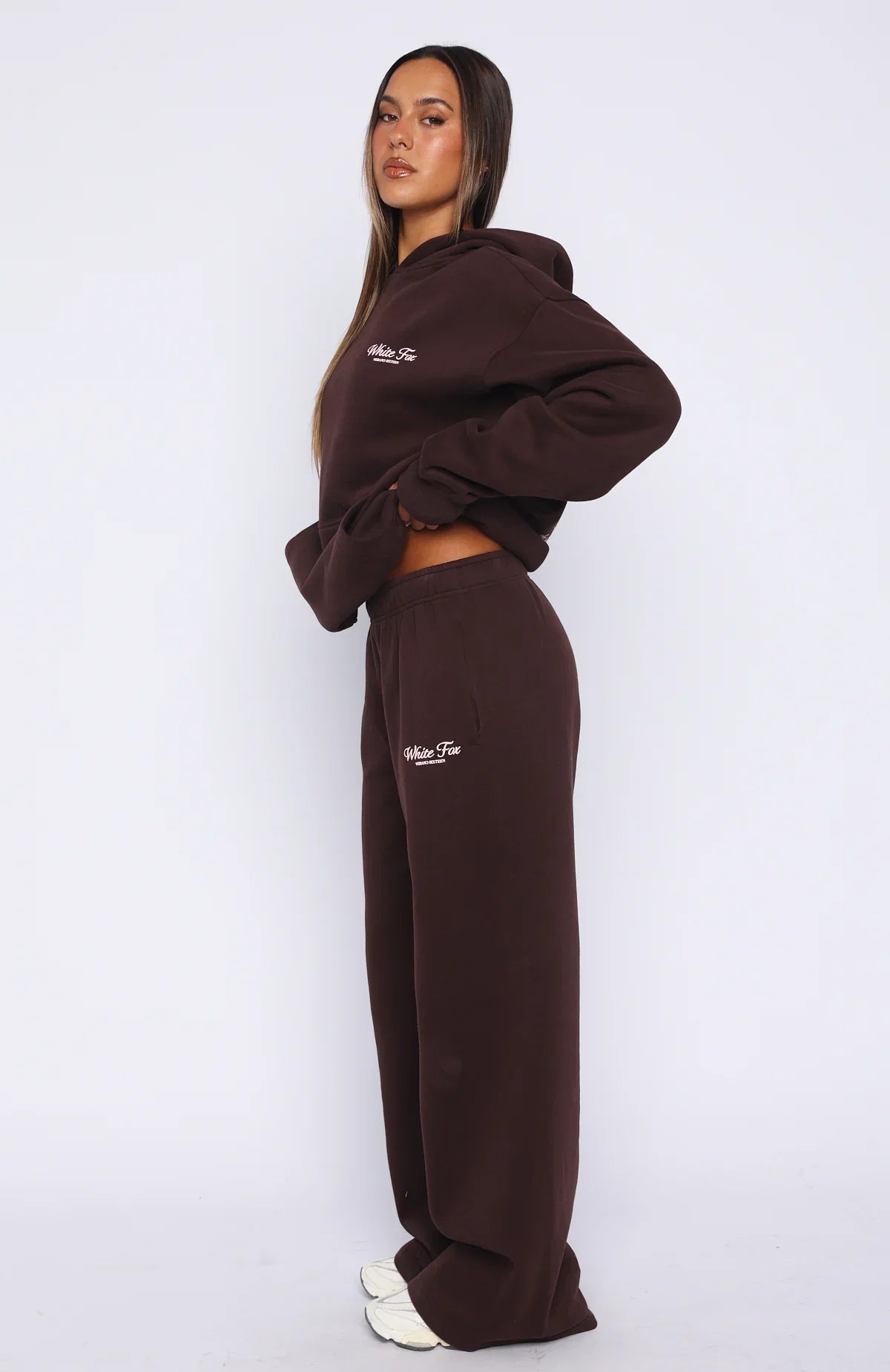 Verano Sixteen Lilia Wide Leg Sweatpants Chocolate