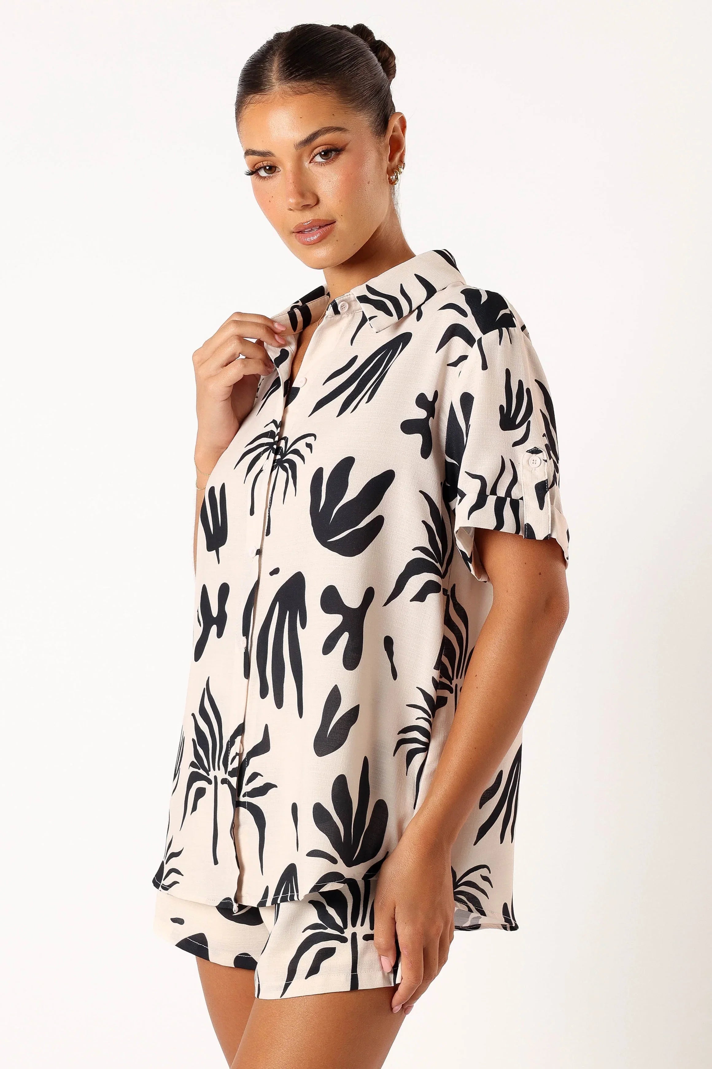 Sawyer Short Sleeve Shirt Beige Black