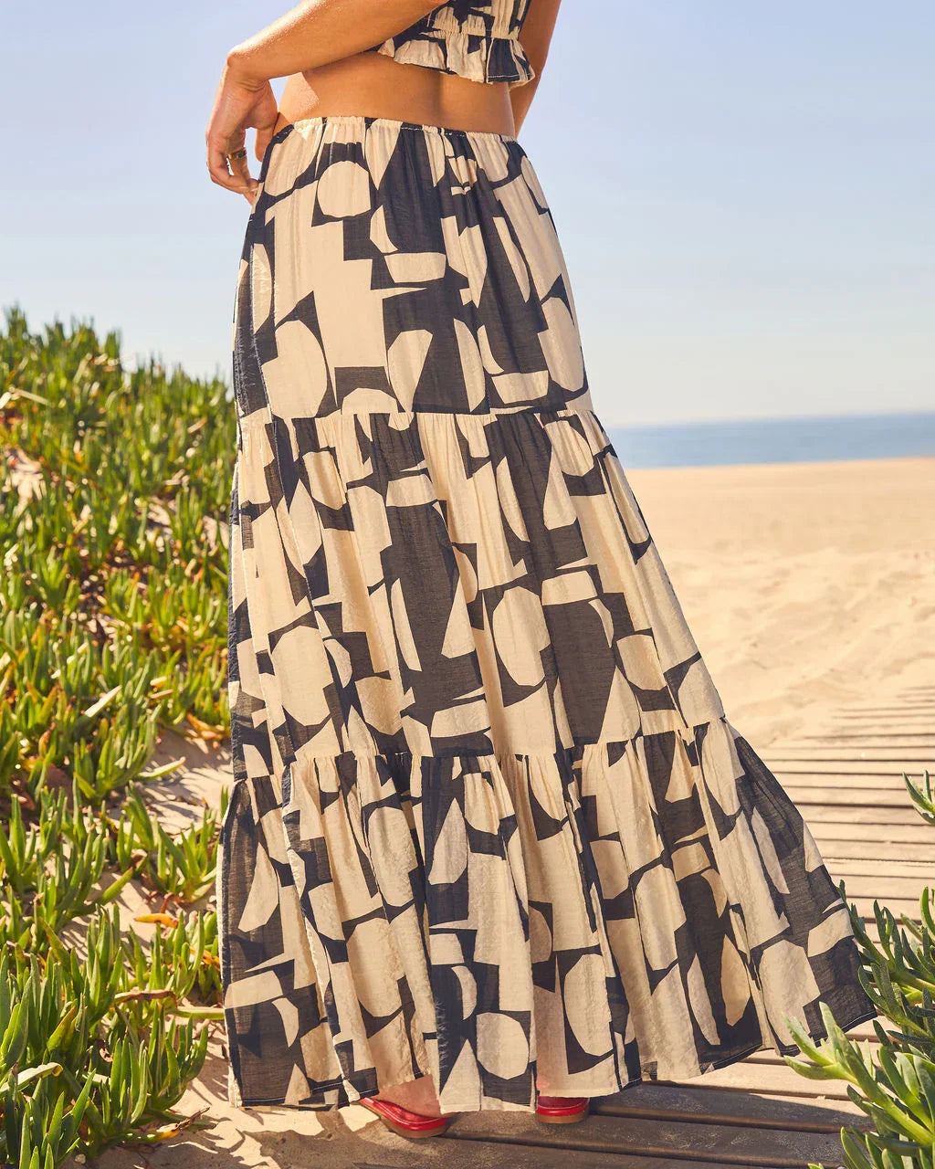 Weekend Wanderer Abstract Print Maxi Skirt