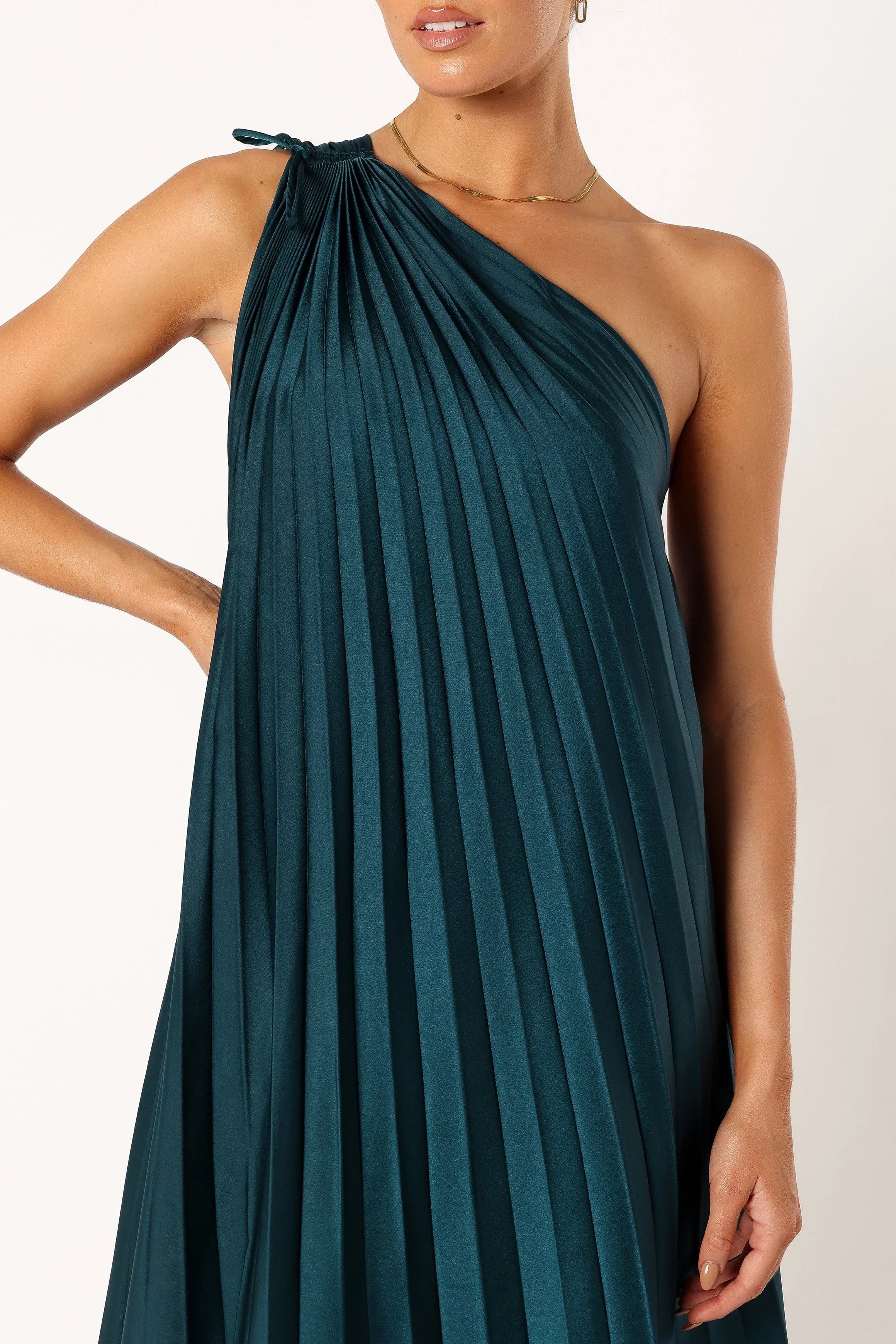 Selena One Shoulder Midi Dress Emerald