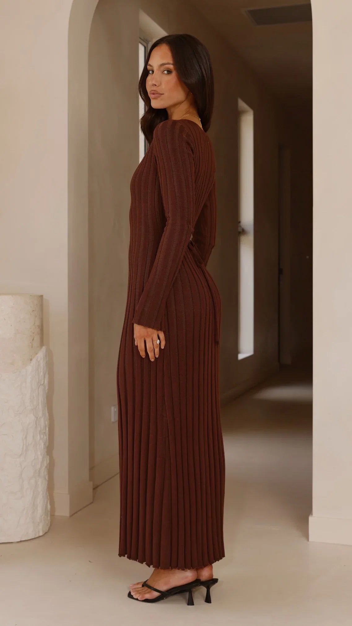 Cyra Long Sleeve Maxi Dress Chocolate