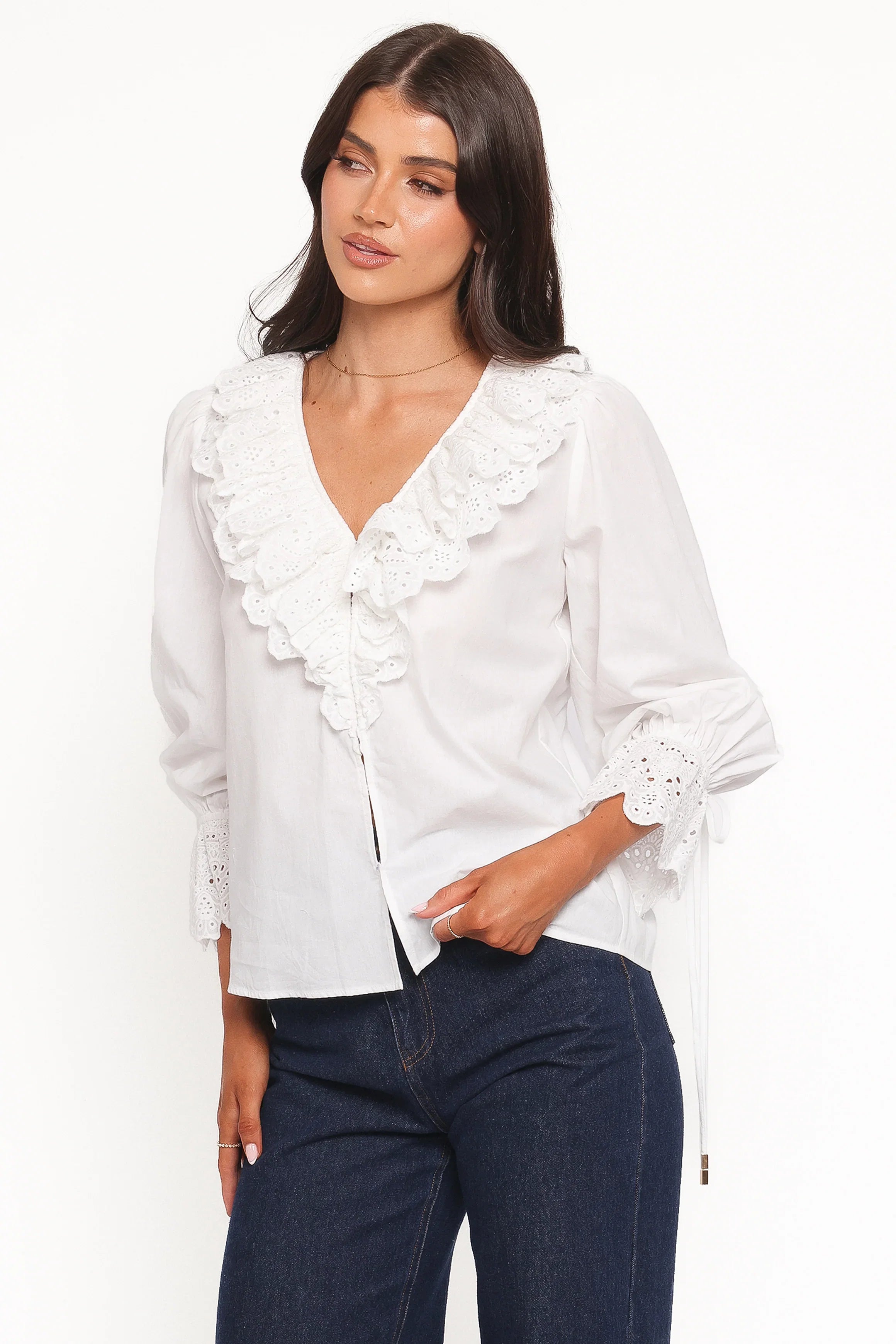 Aelwen Ruffle Blouse White Embroidery