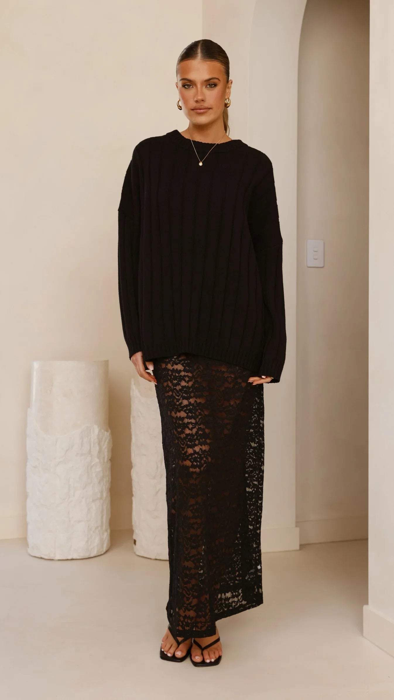Naiva Oversized Knit Black