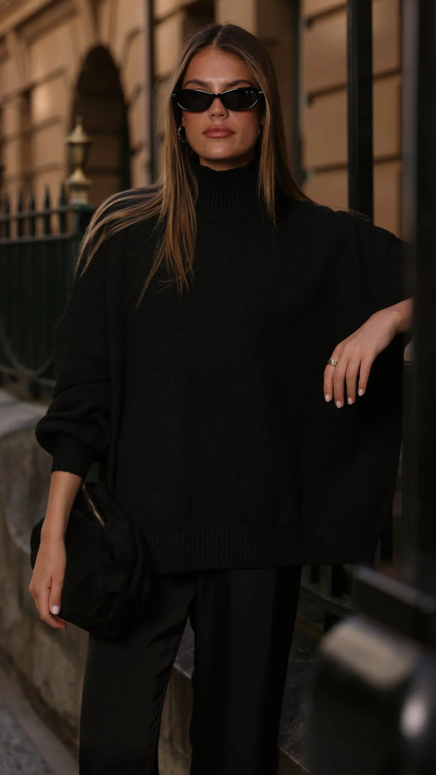 Harita Knitted Sweater Black