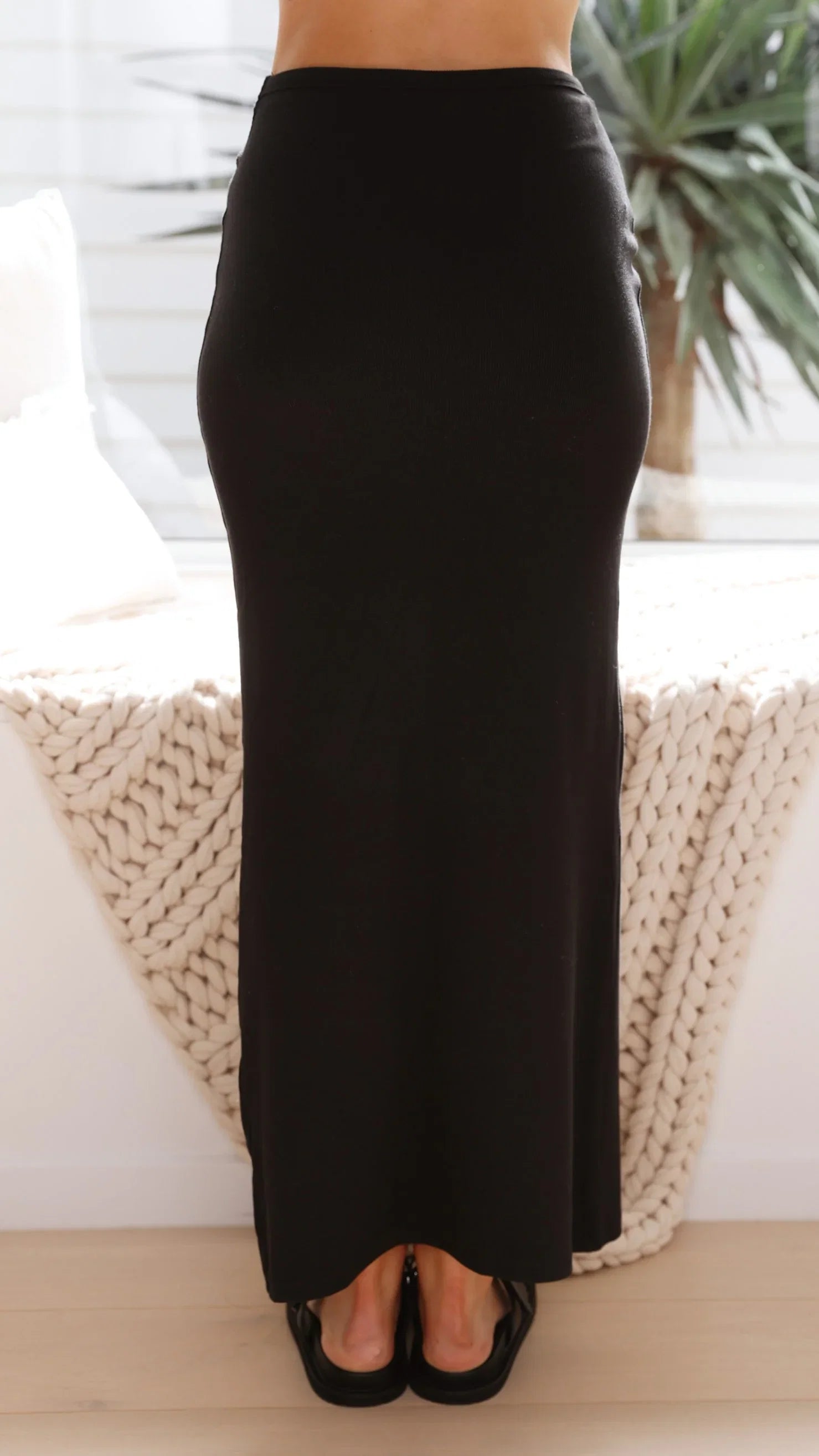 Rahela Button Top and Maxi Skirt Set Black