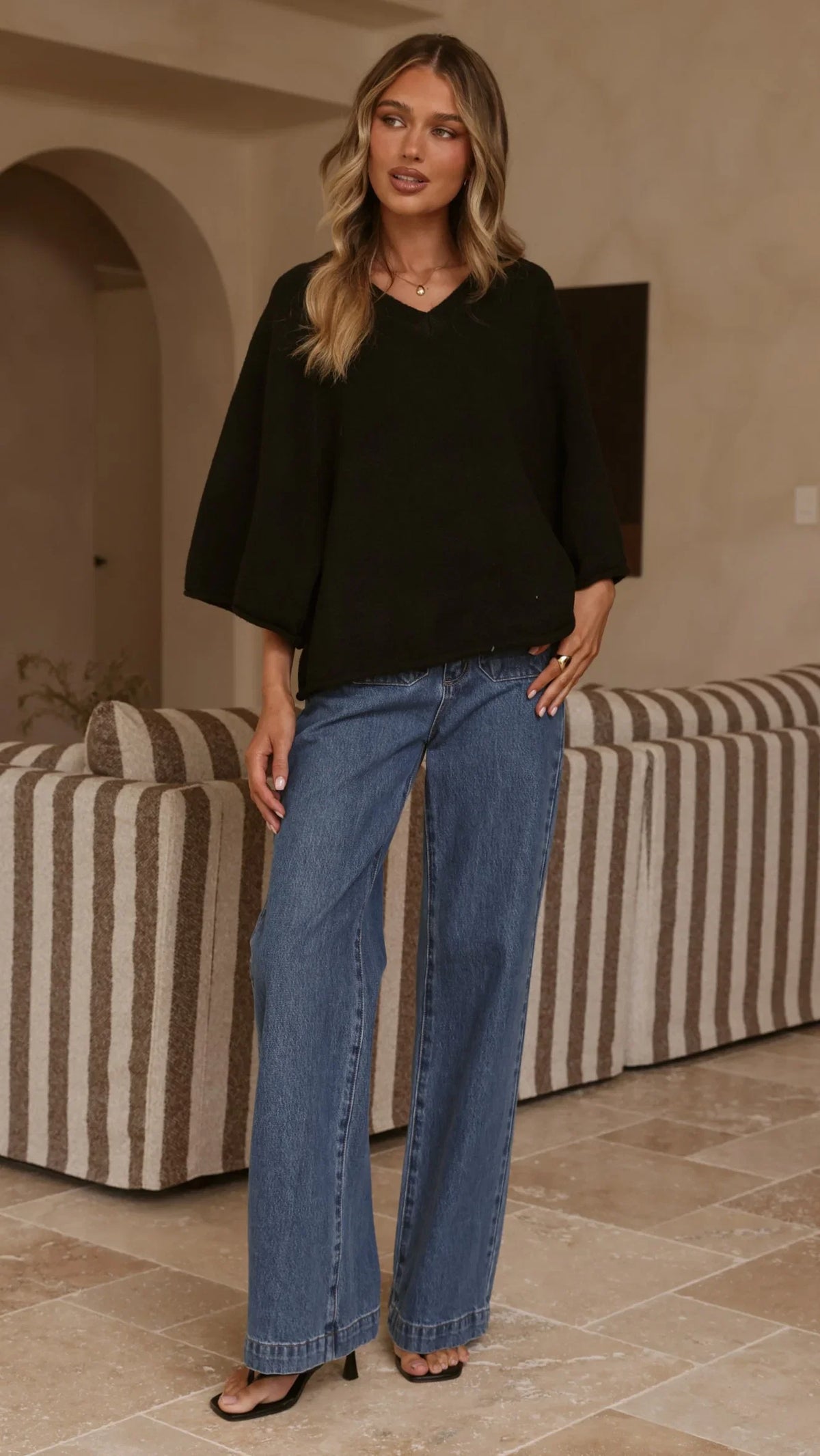 Paisley V Neck Knit Black
