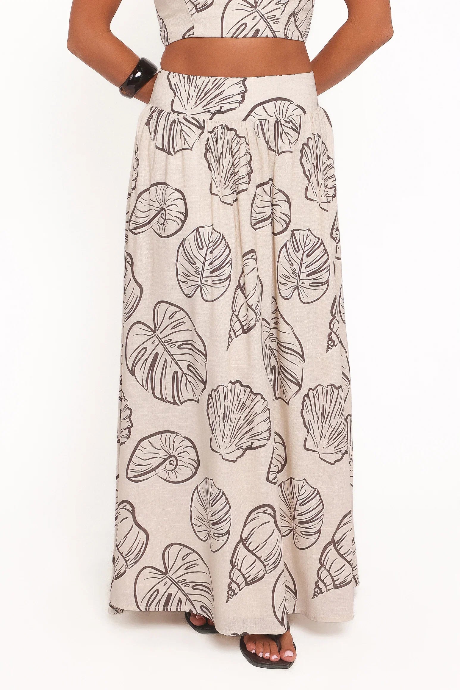 Kristy Maxi Skirt Set Cream Shells