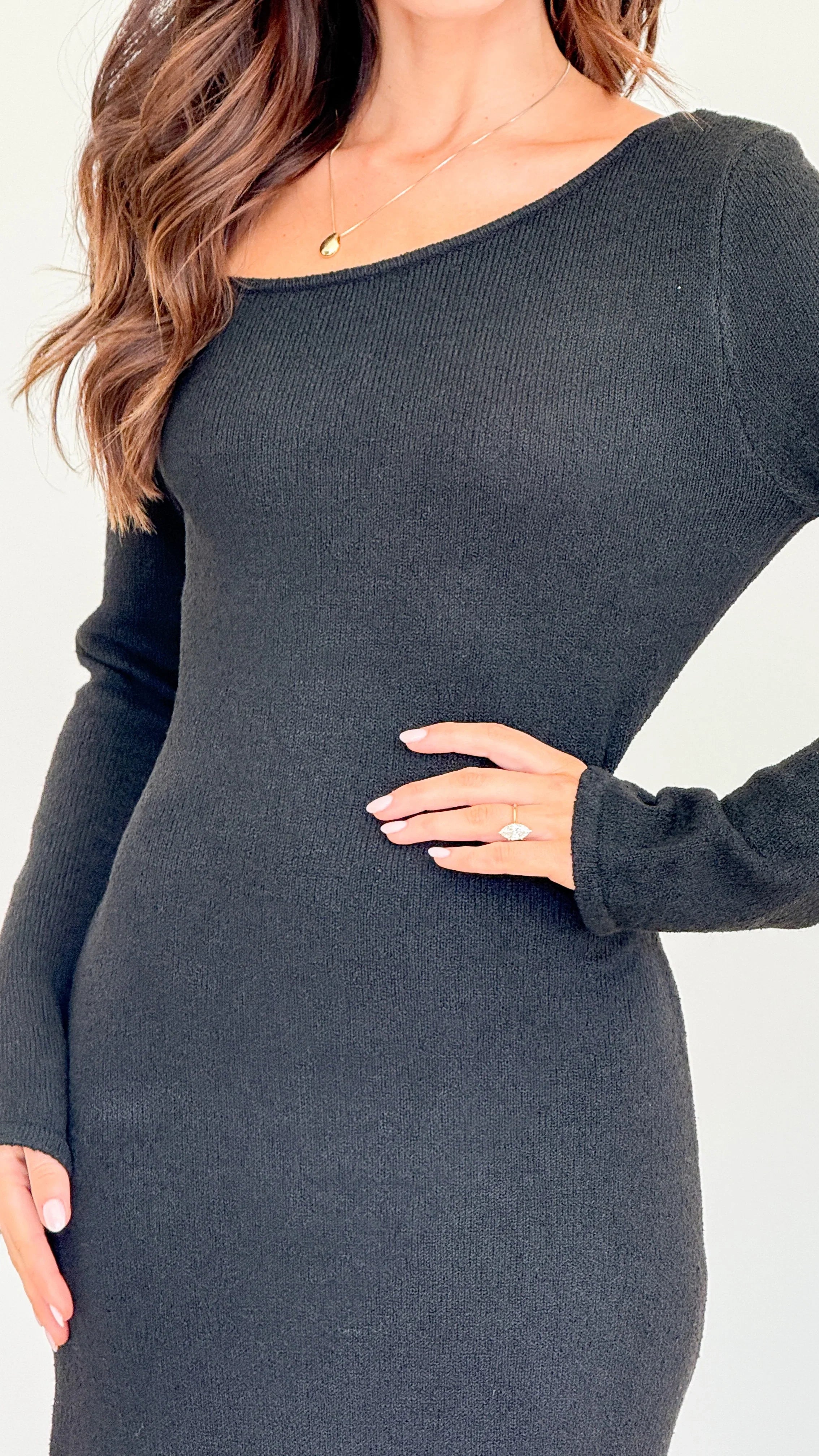 Soulina Knit Maxi Dress Black