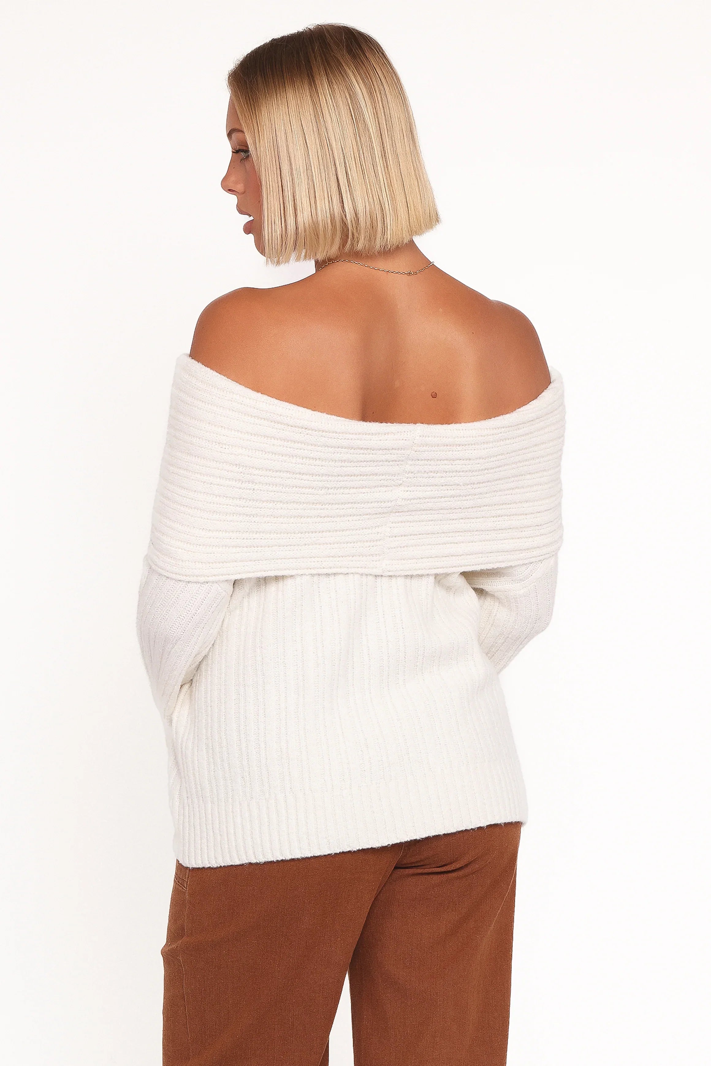 Kenny Off Shoulder Knit Sweater Cream