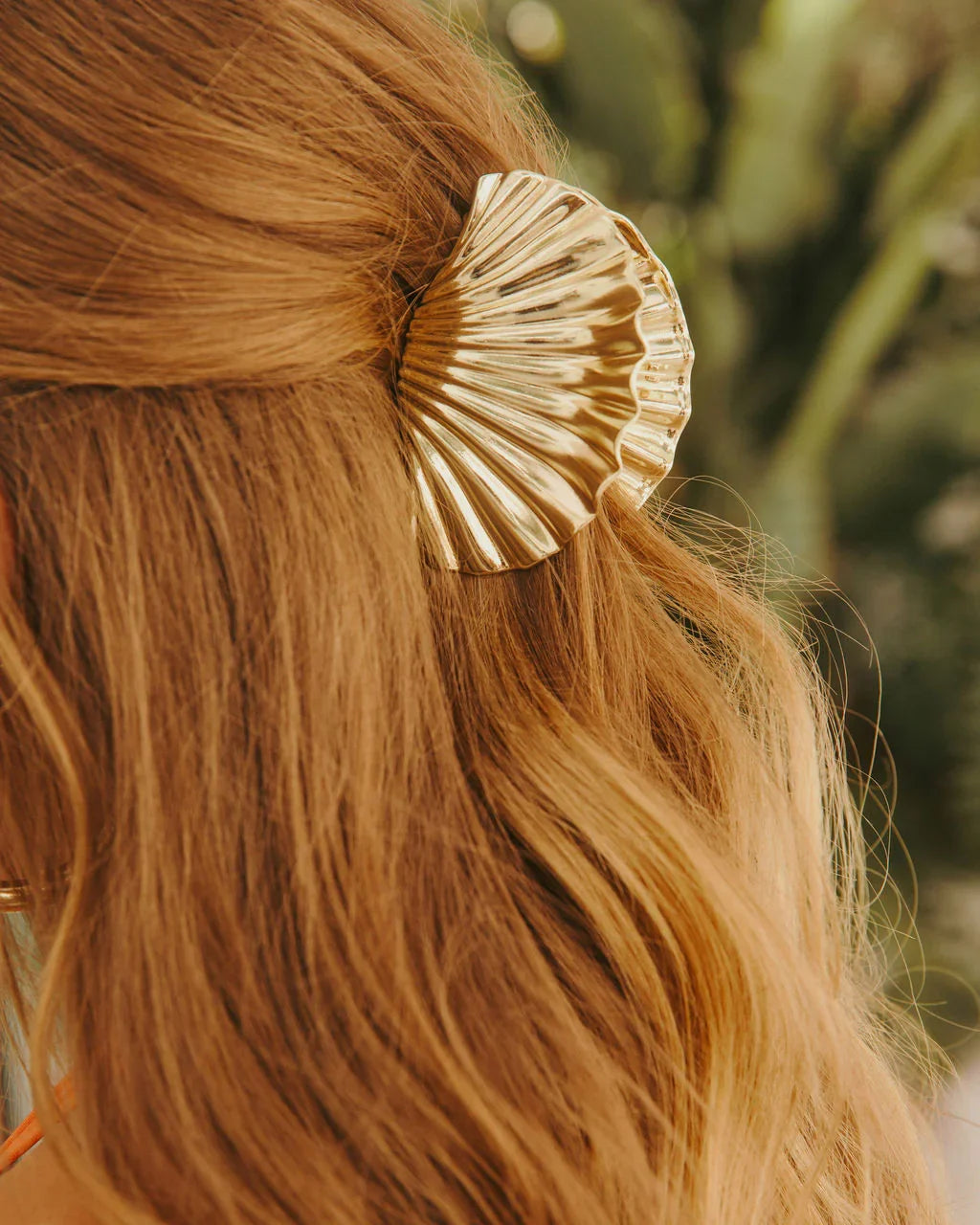 Sallie Seashell Hair Clip