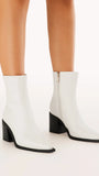 Leanora Boots Ivory