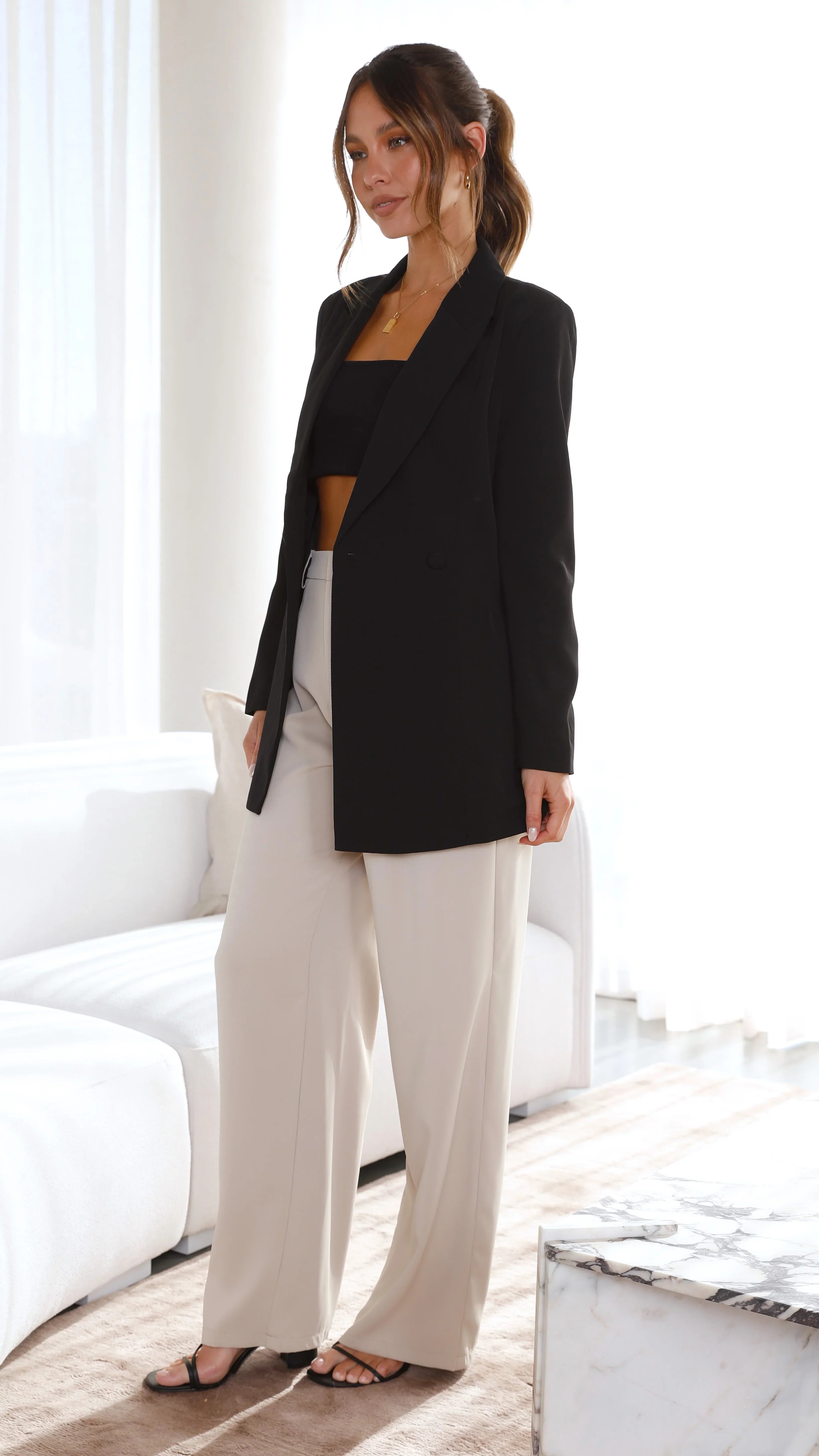 Hada Blazer Black