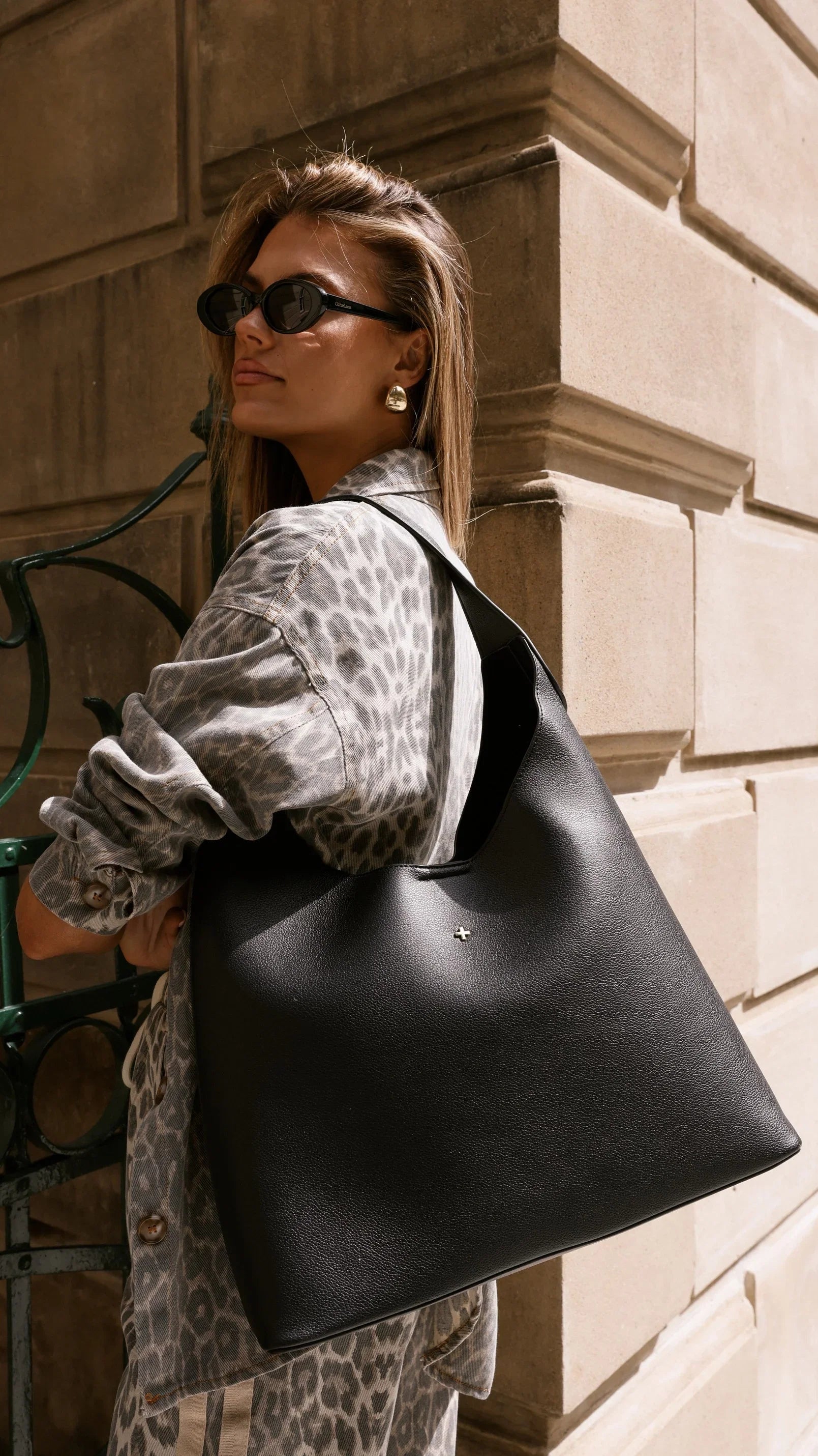 Duke Hobo Bag Black PU