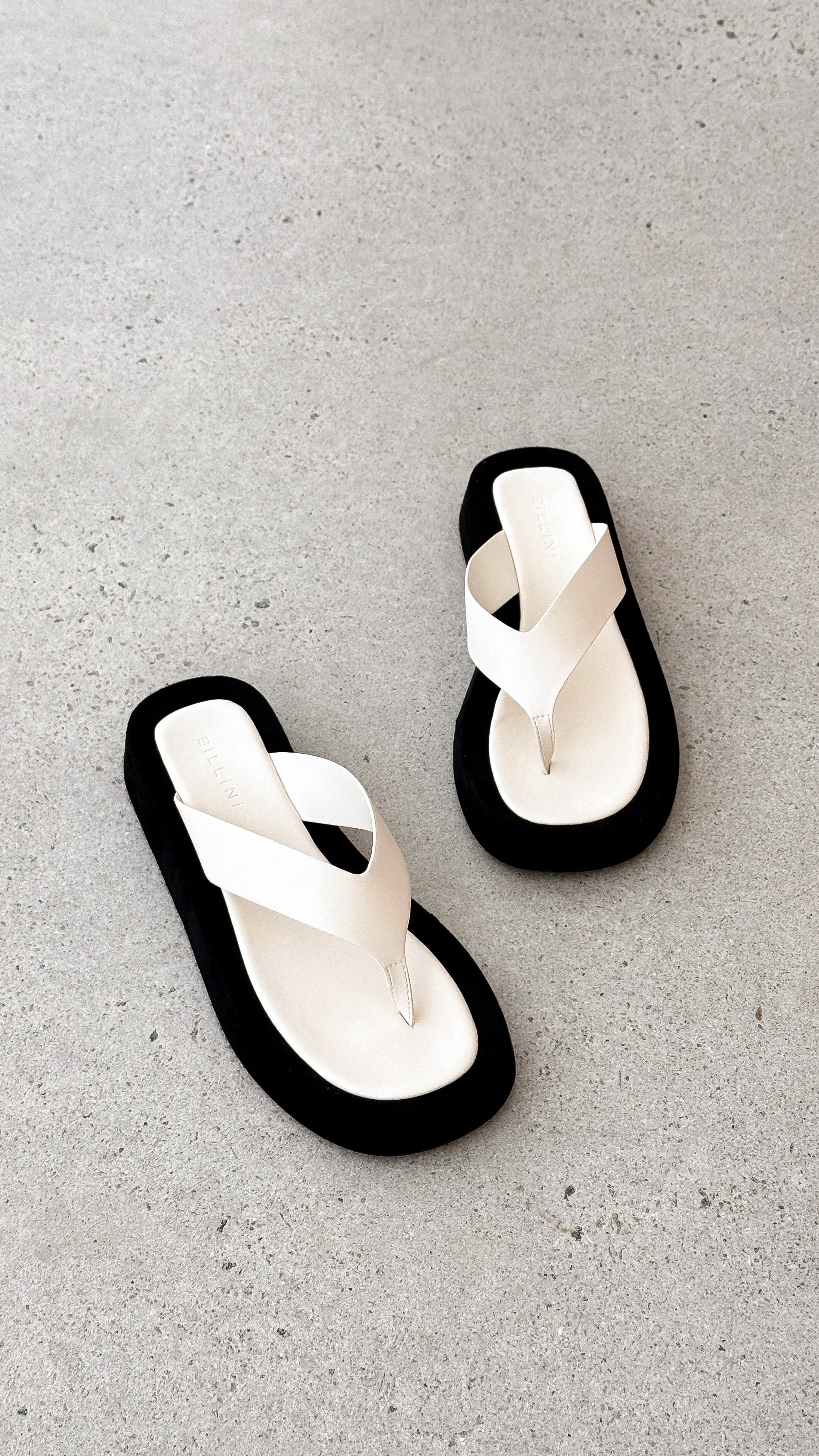 Yamira Thong Bone