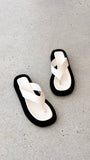 Yamira Thong Bone