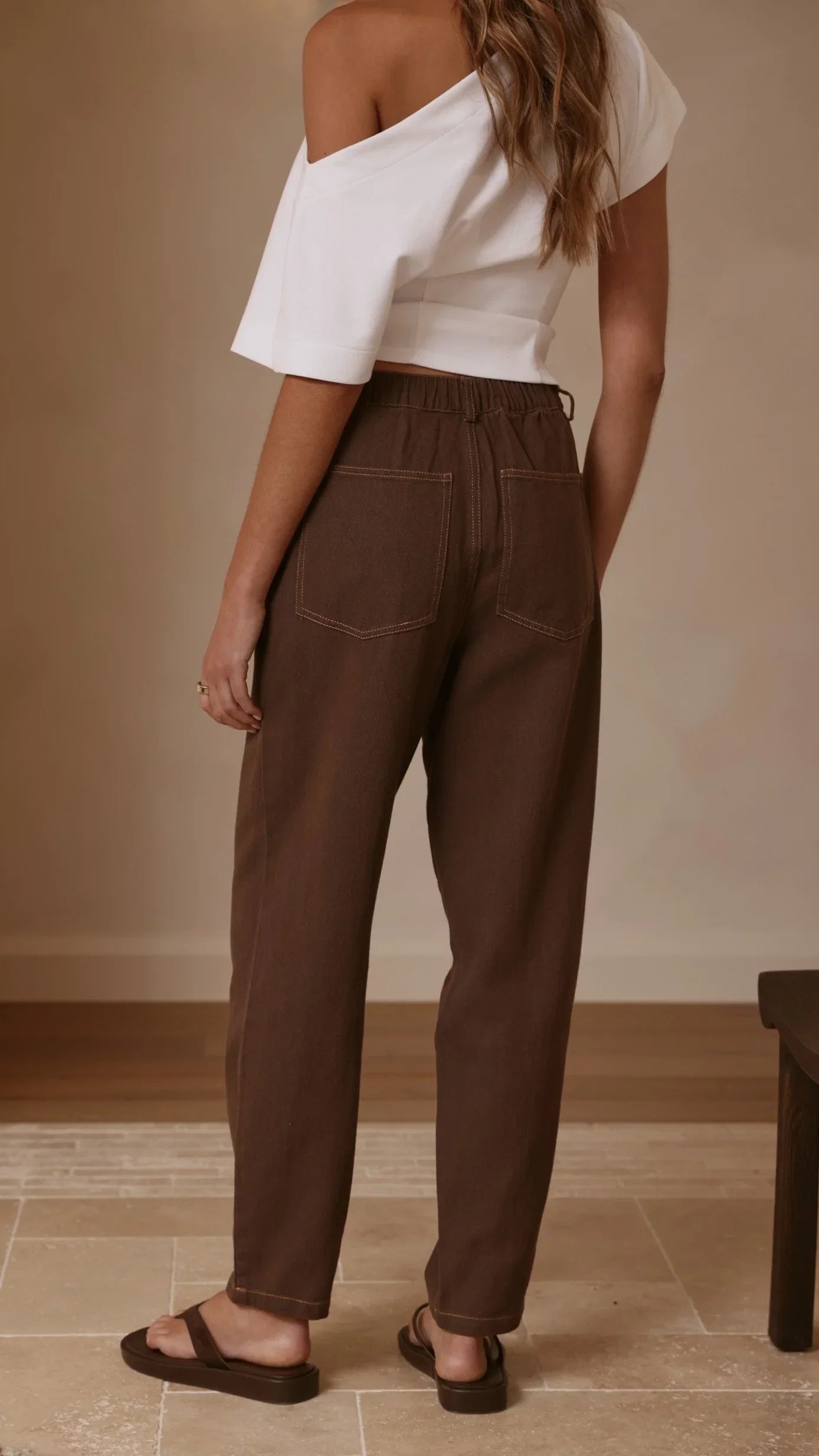 Cleora Barrel Jeans Chocolate