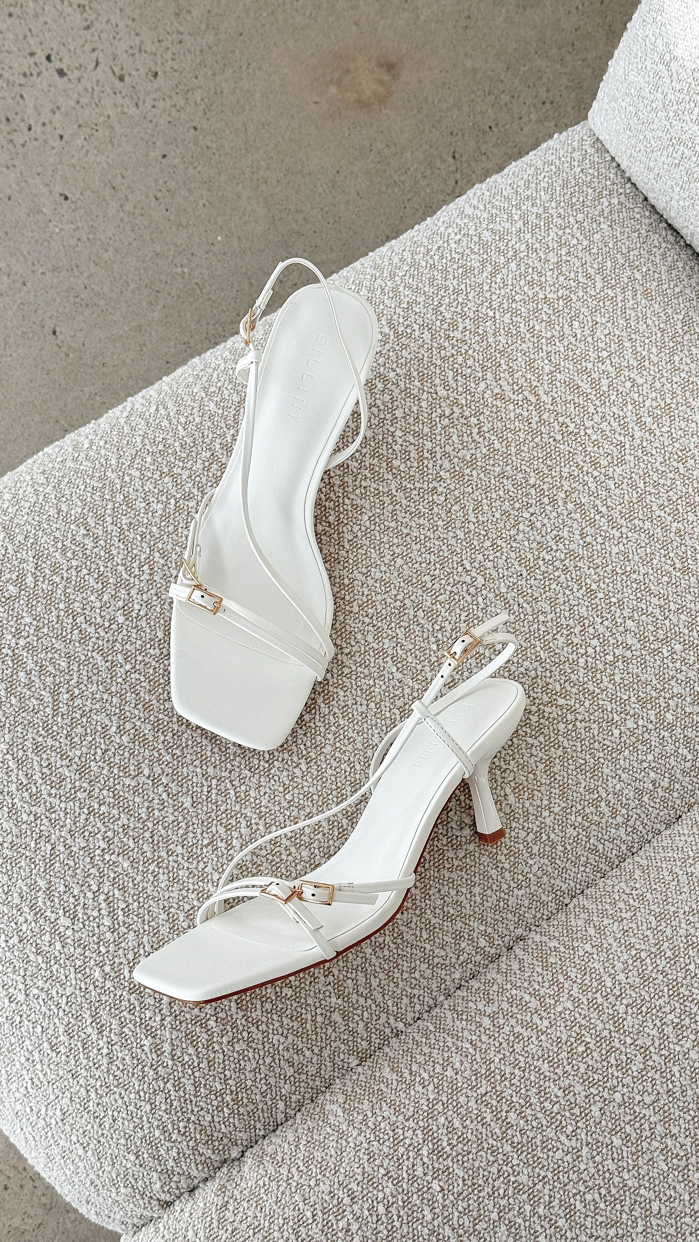 Toshie Heel White
