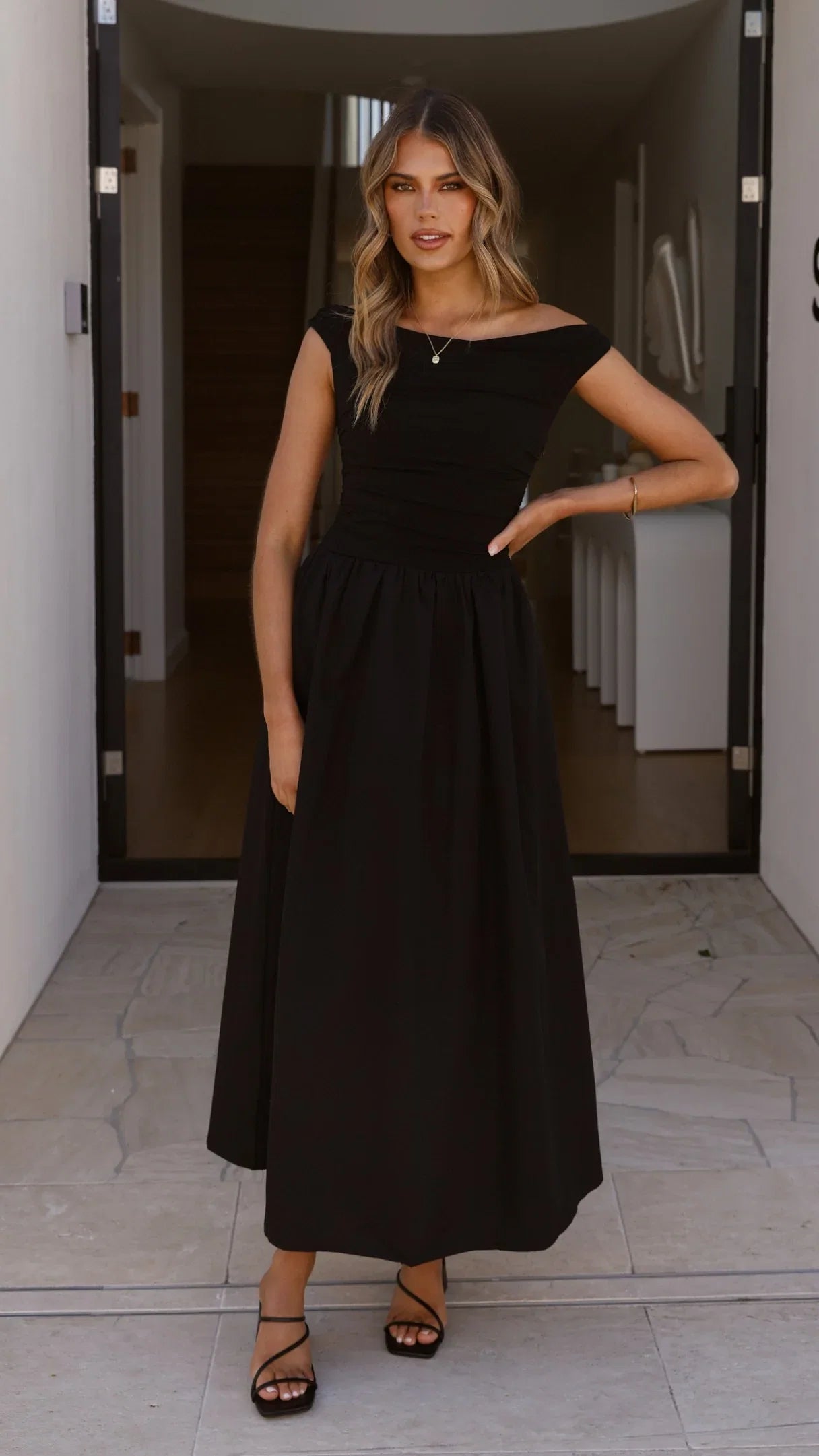 Immy Midi Dress Black