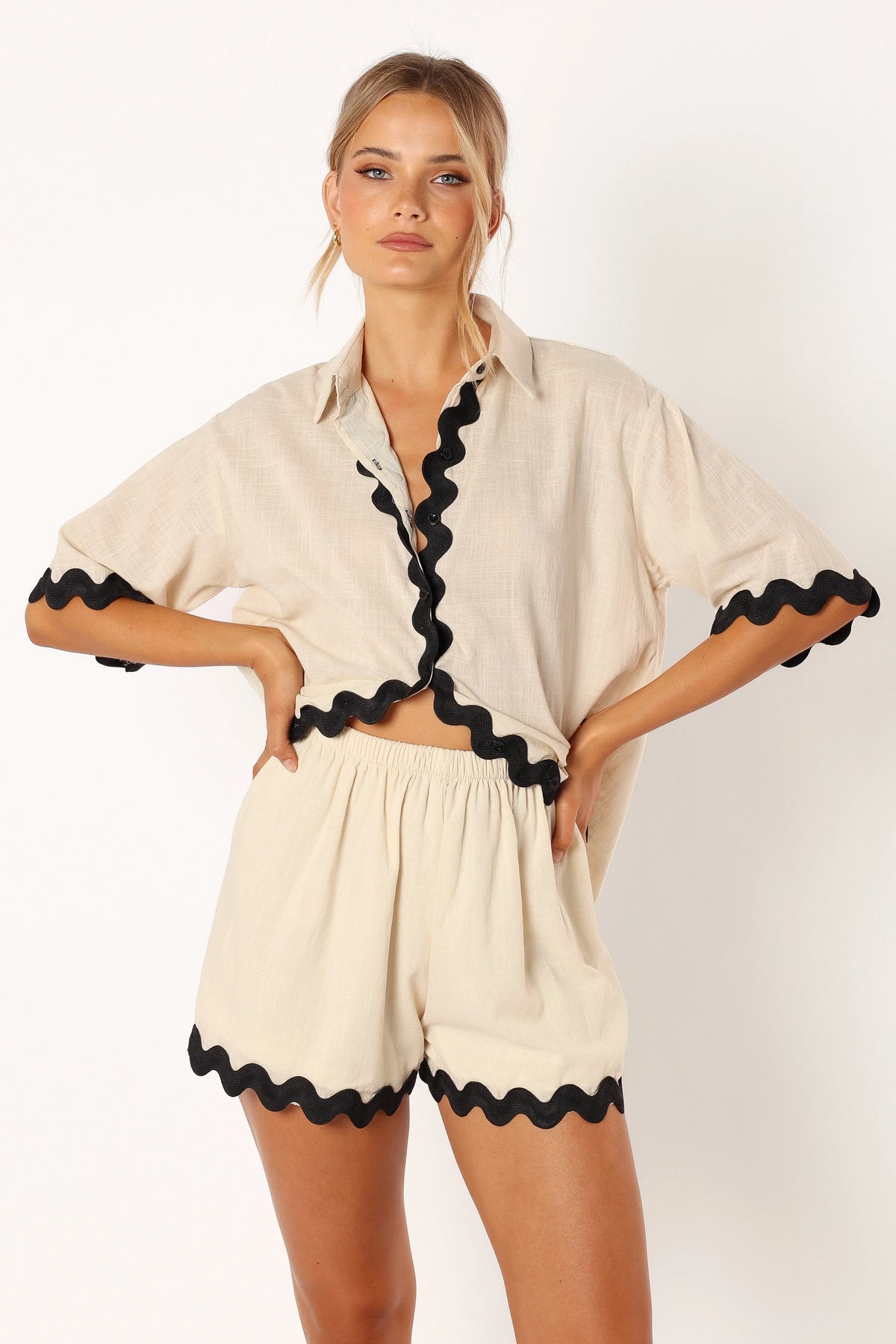 Wilson Short Set Cream Black