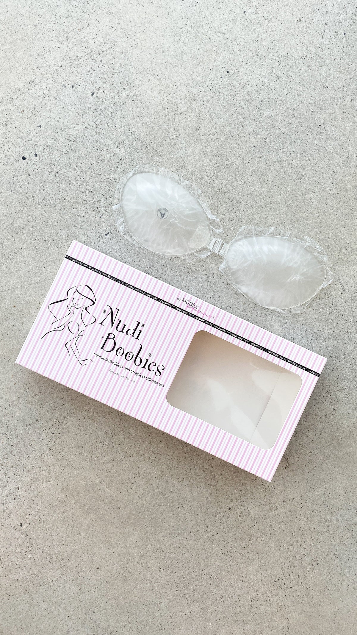 Nudi Boobies Clear