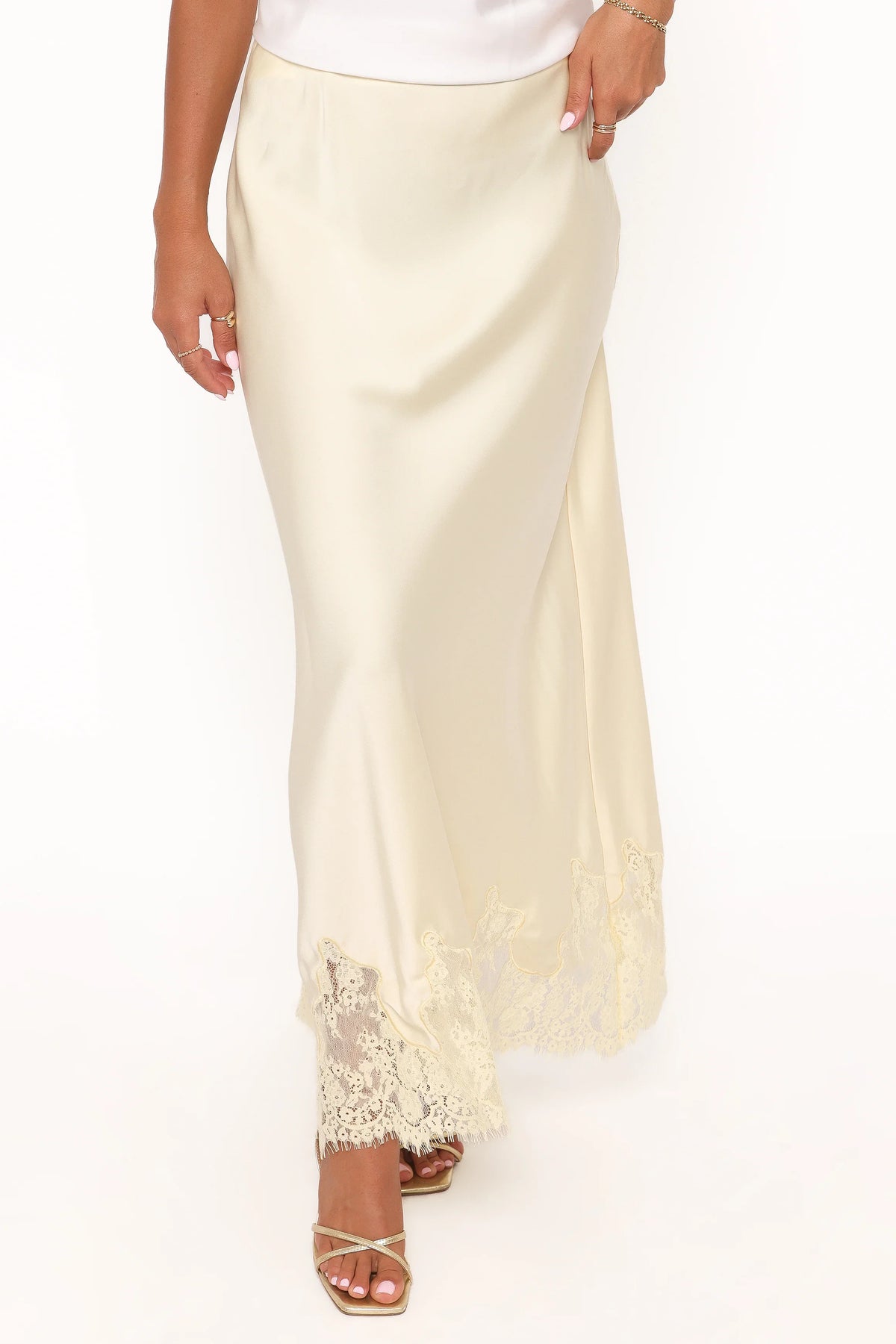 Alira Lace Trim Midi Skirt Yellow