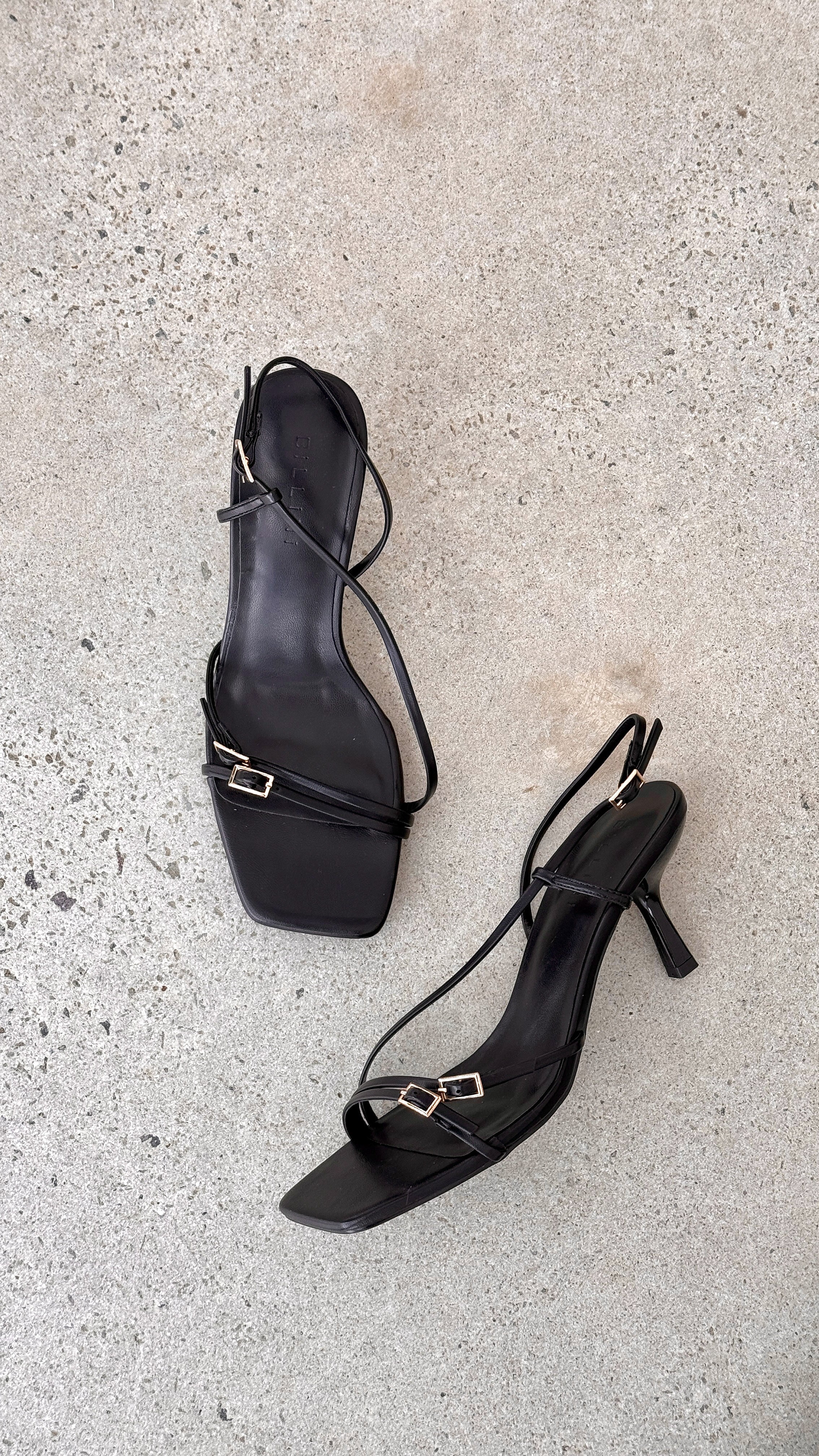 Toshie Heel Black