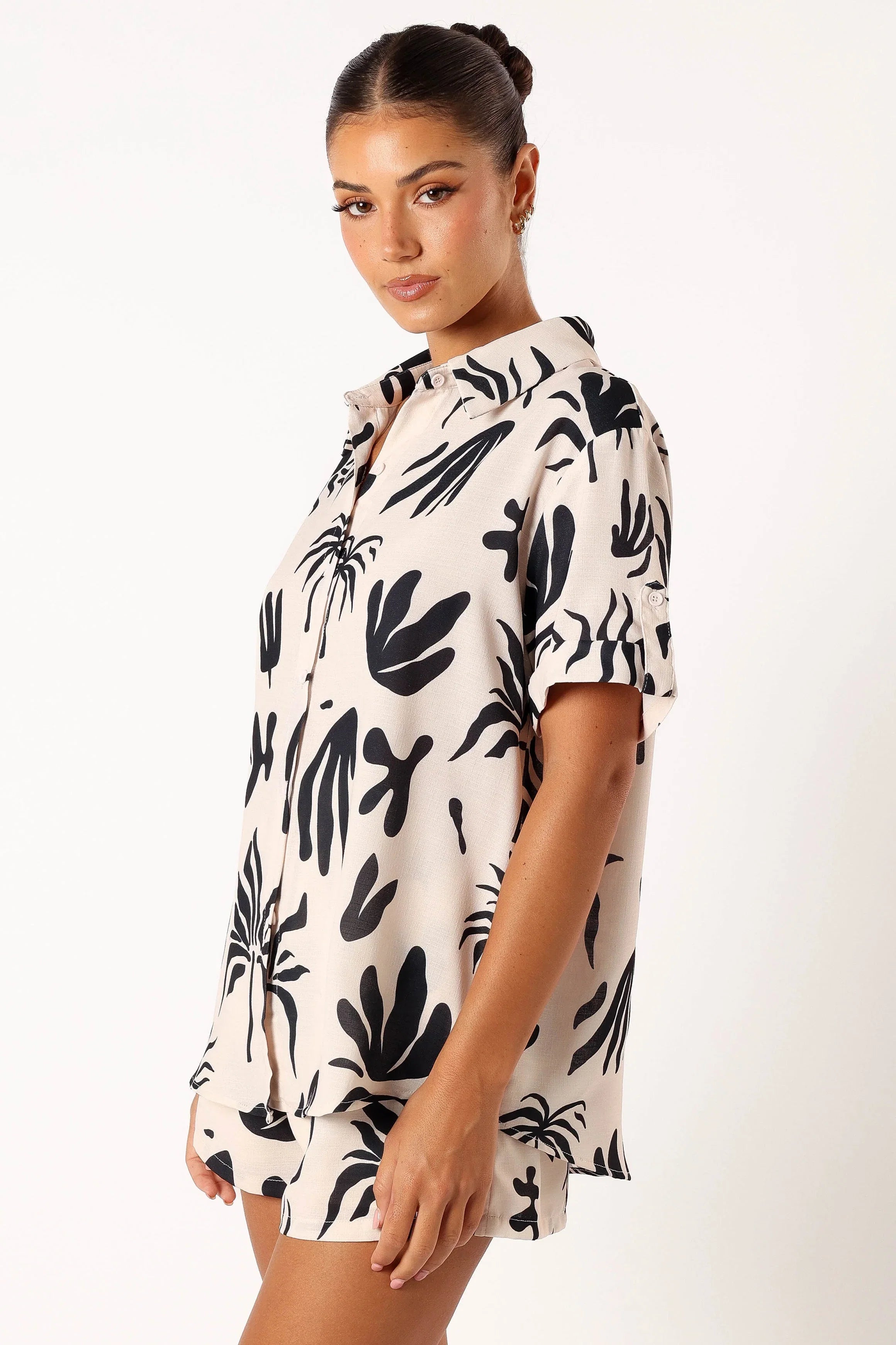 Sawyer Short Sleeve Shirt Beige Black