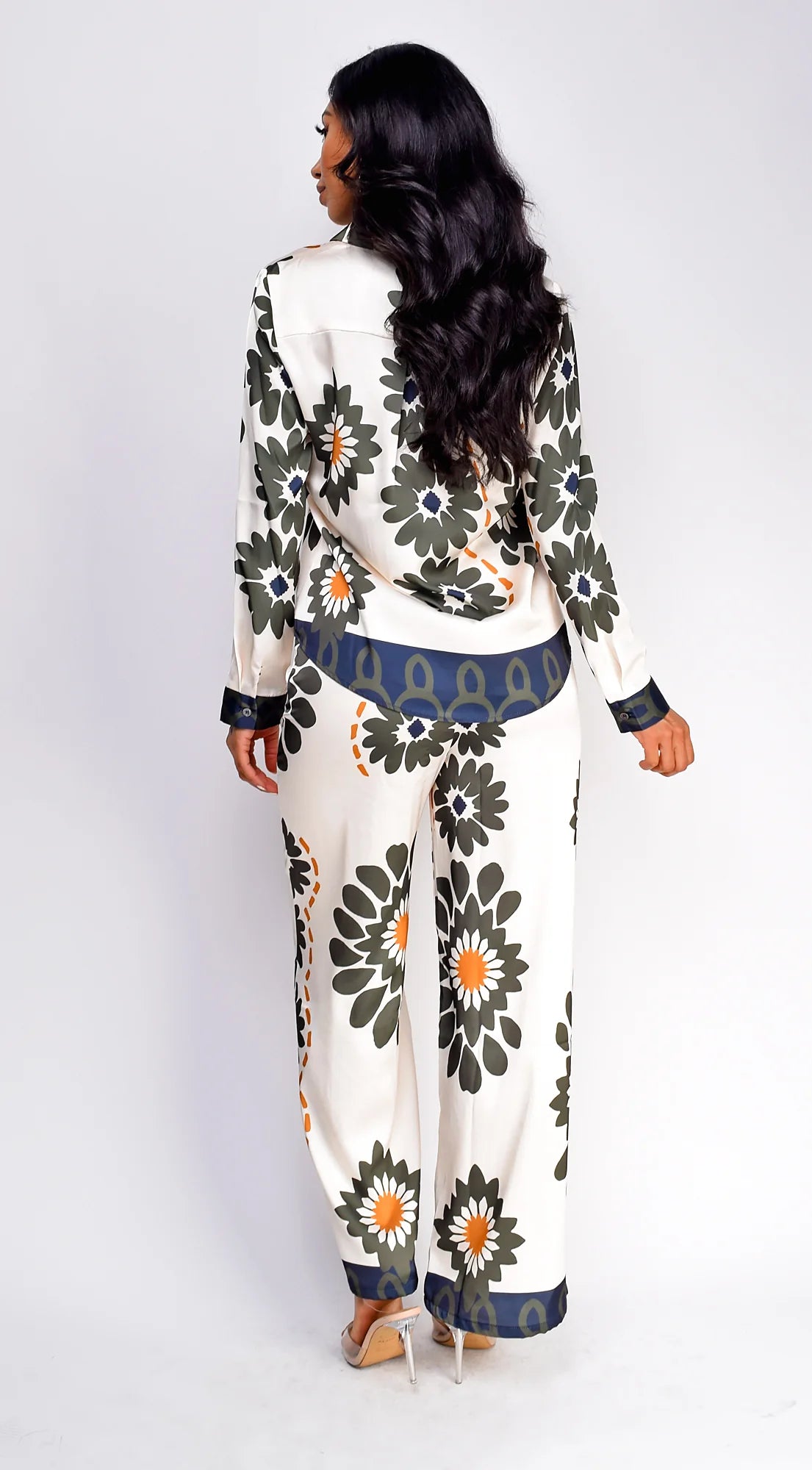 Vivaan Floral Print Satin Set Cream